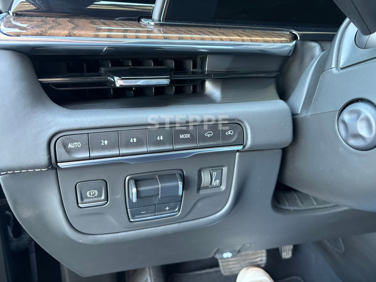 Cadillac Escalade 6.2 V8 Sport Platinum Luftfeder.EU-Navi