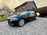 BMW 520d Touring - F11, HeadUp,8fach,AHK - BMW 520: F11