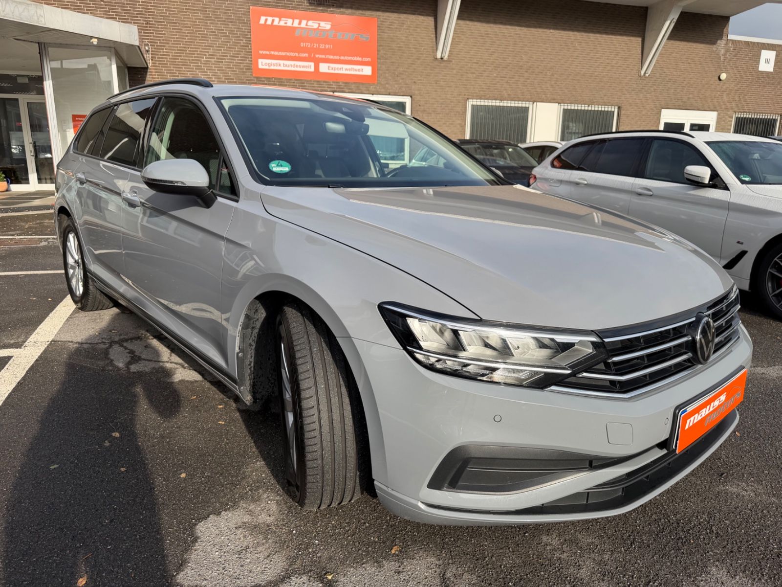 Volkswagen Passat Variant LED NAV PDC - 1904