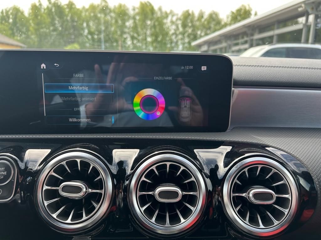 Fahrzeugabbildung Mercedes-Benz CLA 220 d Coupé AMG Totwi. Sitzklima KeyLess LED