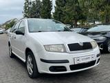 Skoda Fabia Combi 1.4 TSI SCHIEBEDACH KLIMA RADIO MP3 - Skoda Fabia aus 2007: Combi
