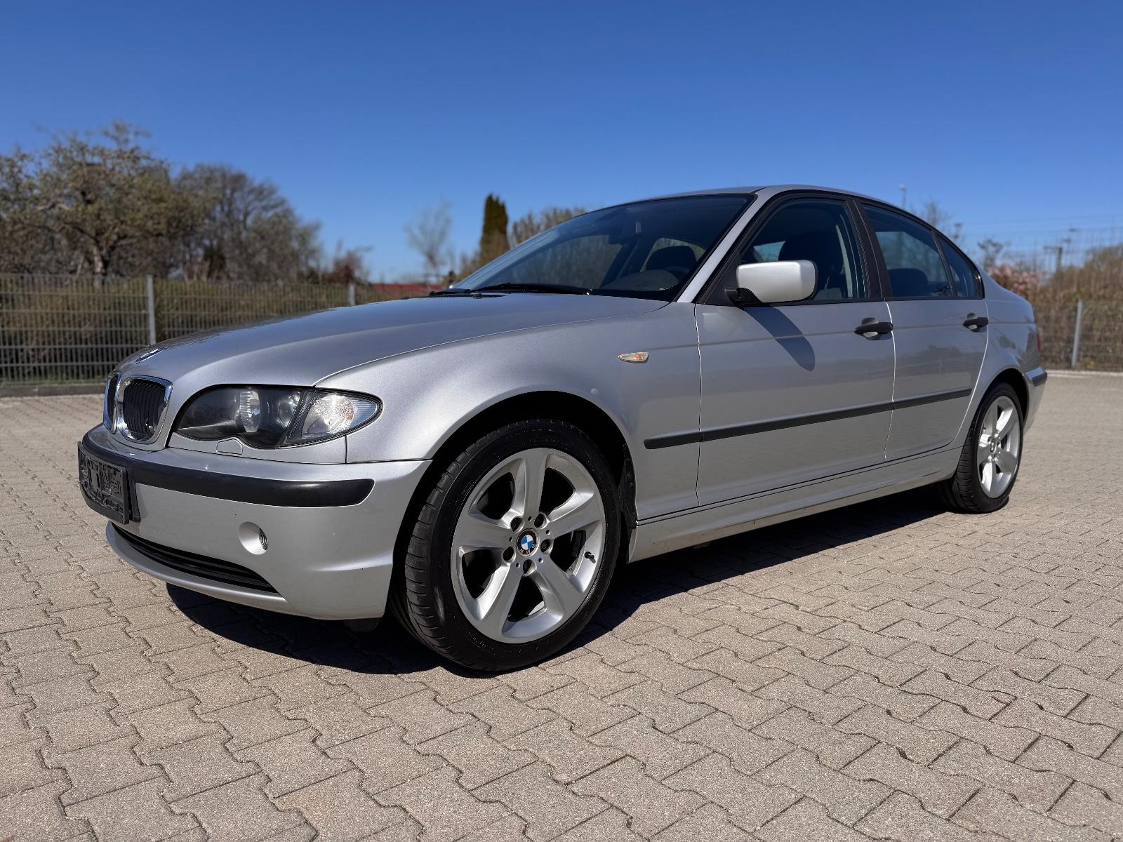 BMW 318i Edition Lifestyle XENON AUTOMATIK 17-ZOLL