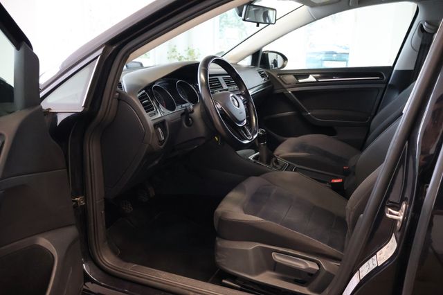 Volkswagen Golf VII Variant Highline LED Navi PanoSchiebe.