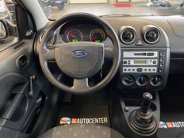 Ford Fiesta Basis *4-TÜRER*TÜV-NEU*