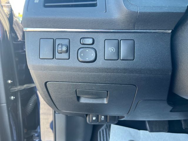 Toyota Avensis Kombi Sol Blau Automatik