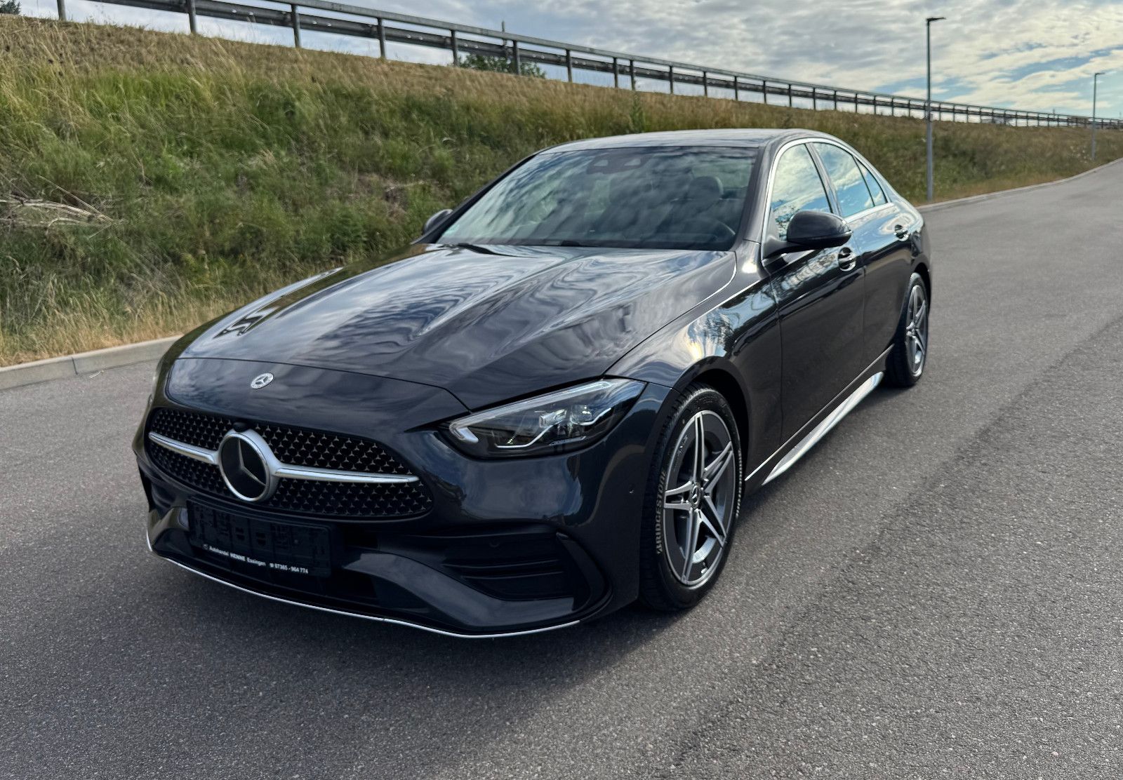 Mercedes-Benz C 300 d Lim. AMG Line LED Navi Distr Cam SHZ foto 3