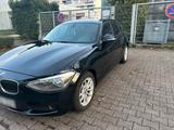 BMW 1 er 116d  Automatik Unfallfrei - BMW 116: 116d 1er