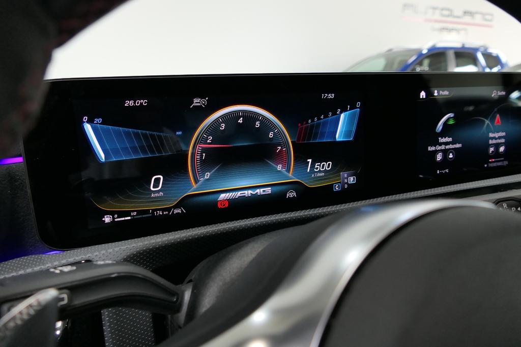 Mercedes-Benz CLA 45 AMG