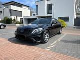 Mercedes-Benz S 63 AMG 4MATIC L*Burmester3D(High-End)*85tkm* - Mercedes-Benz S 63 AMG von privat