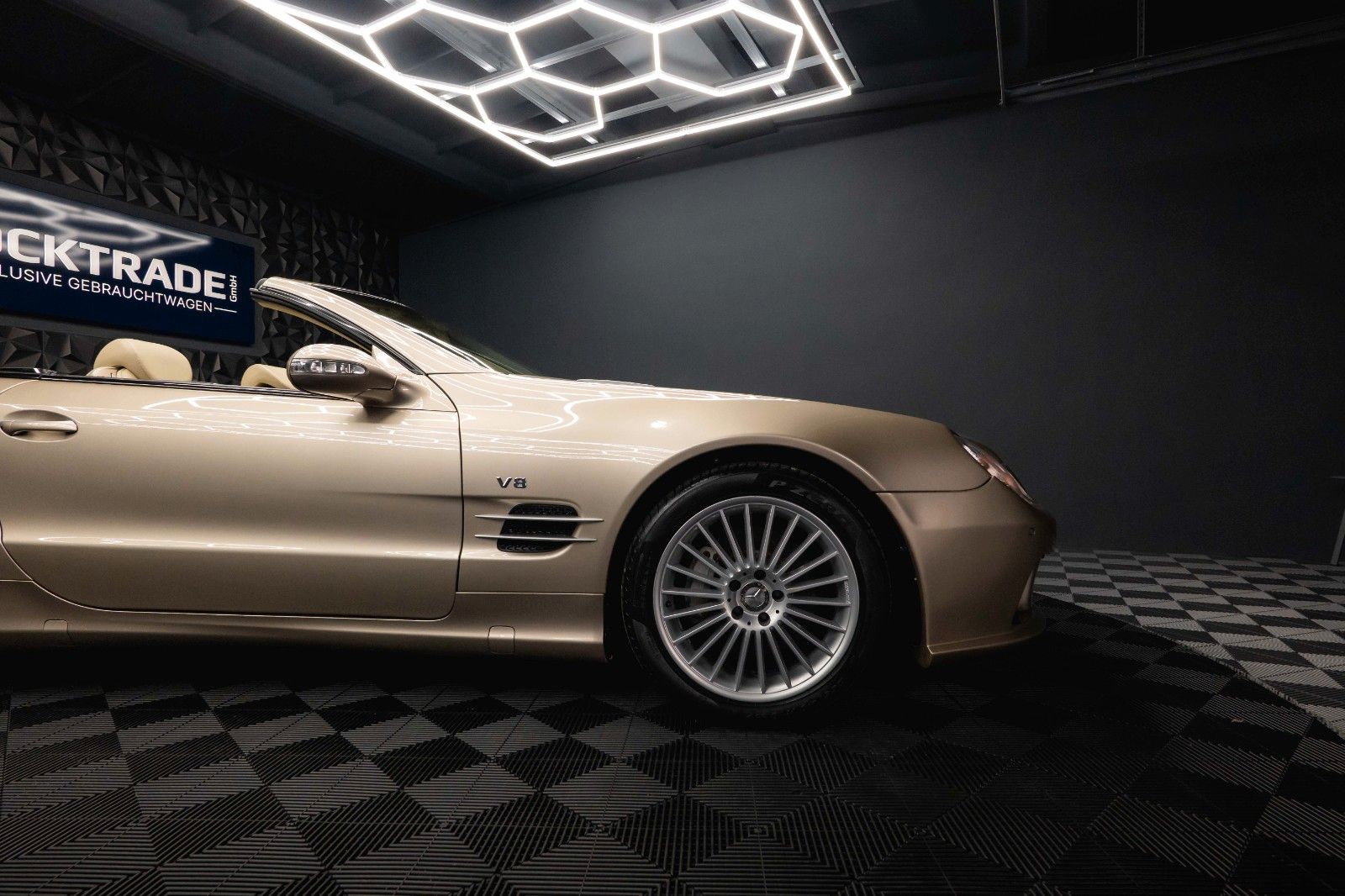 Fahrzeugabbildung Mercedes-Benz SL 500 V8 AMG *Unfallfrei*TÜV NEU*Scheckheft*ABC