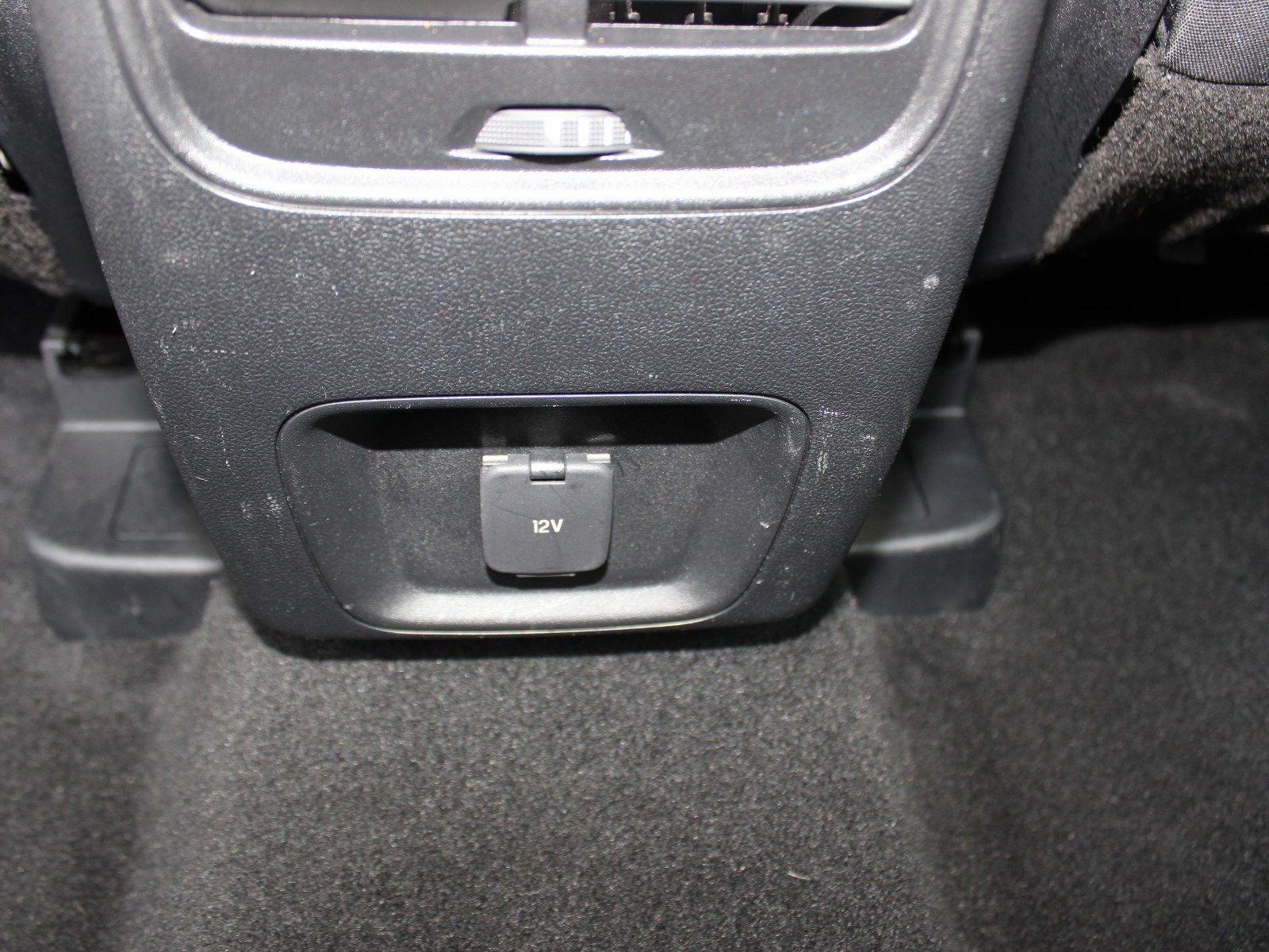 Fahrzeugabbildung Ford Kuga Plug-In Hybrid Cool & Connect 2,5 Duratec