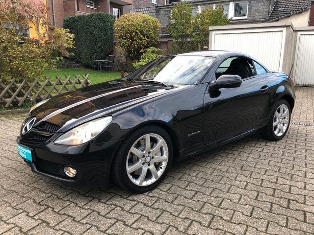 Mercedes-Benz SLK 200 Cabrio, *NAVI, LEDER*