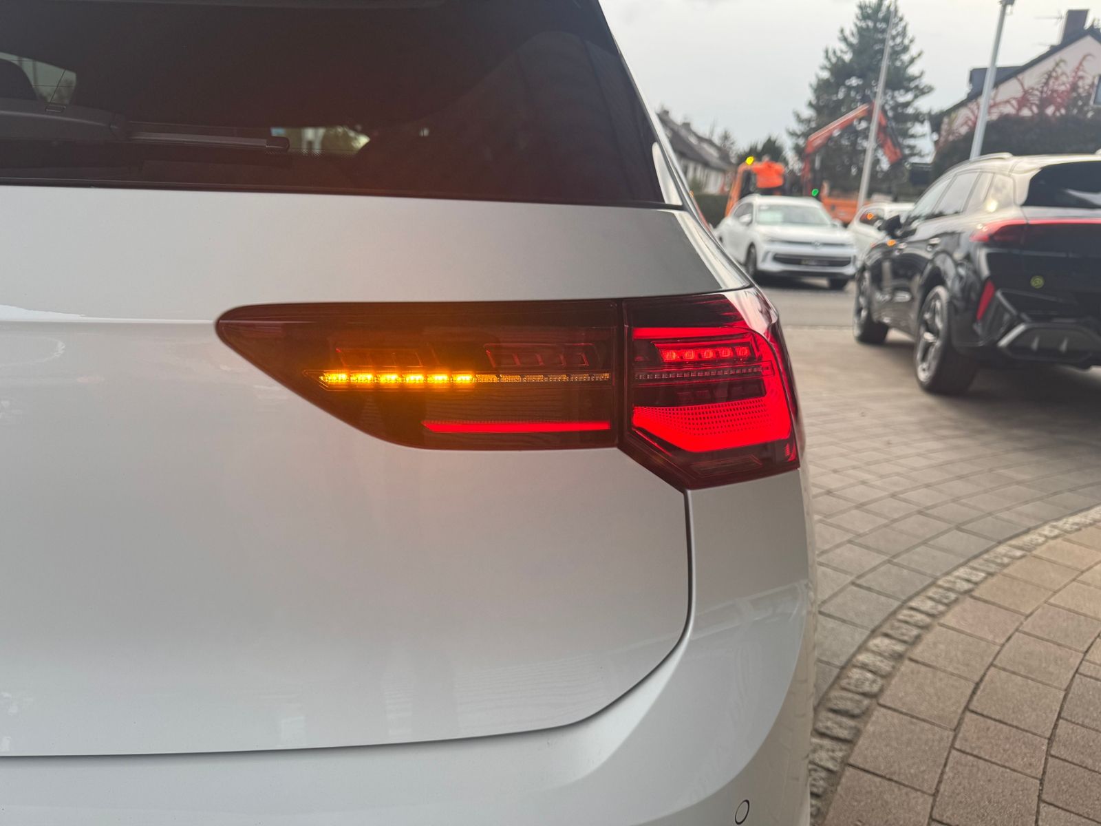 Volkswagen Golf - Bild 11