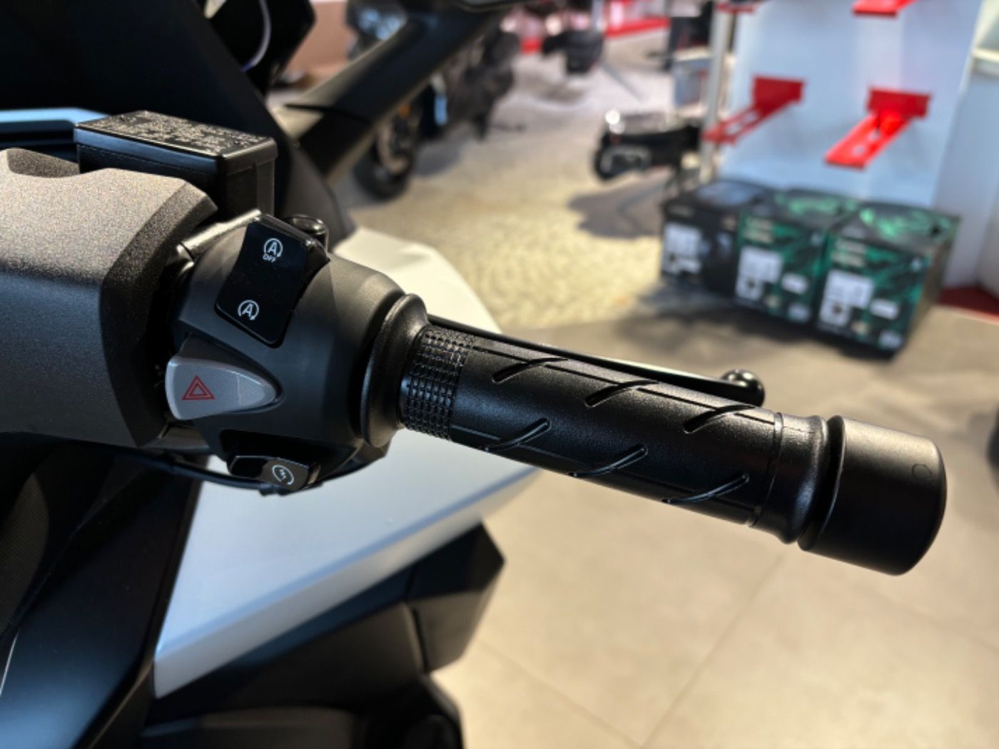 Fahrzeugabbildung Honda Forza 125 NSS 125 Modell 2025