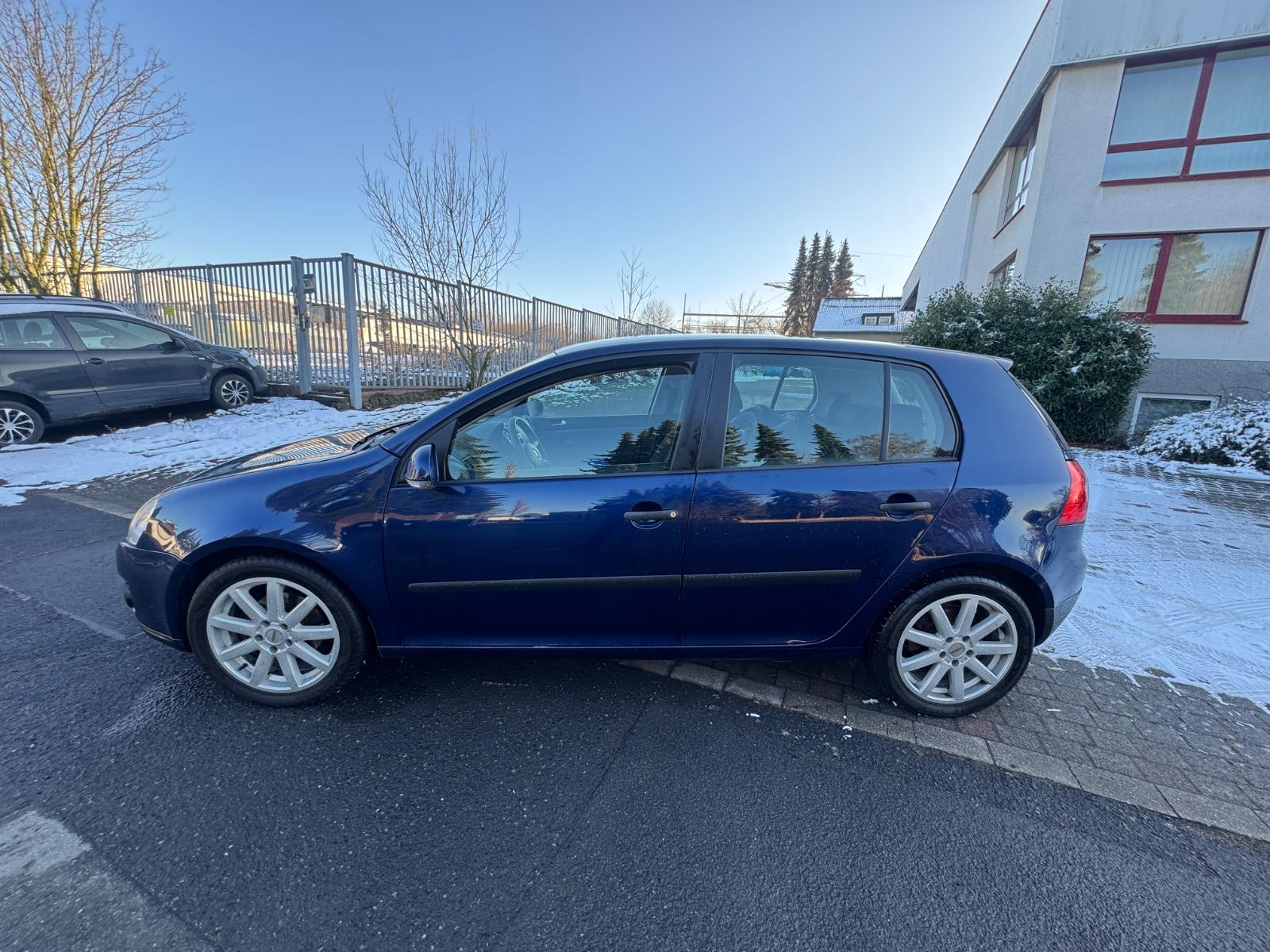 Volkswagen Golf 1.4 Trendline GTI-Lock  Tüv Neu