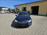 Ford Focus Turnier Trend - Ford Focus aus 2006: Turnier