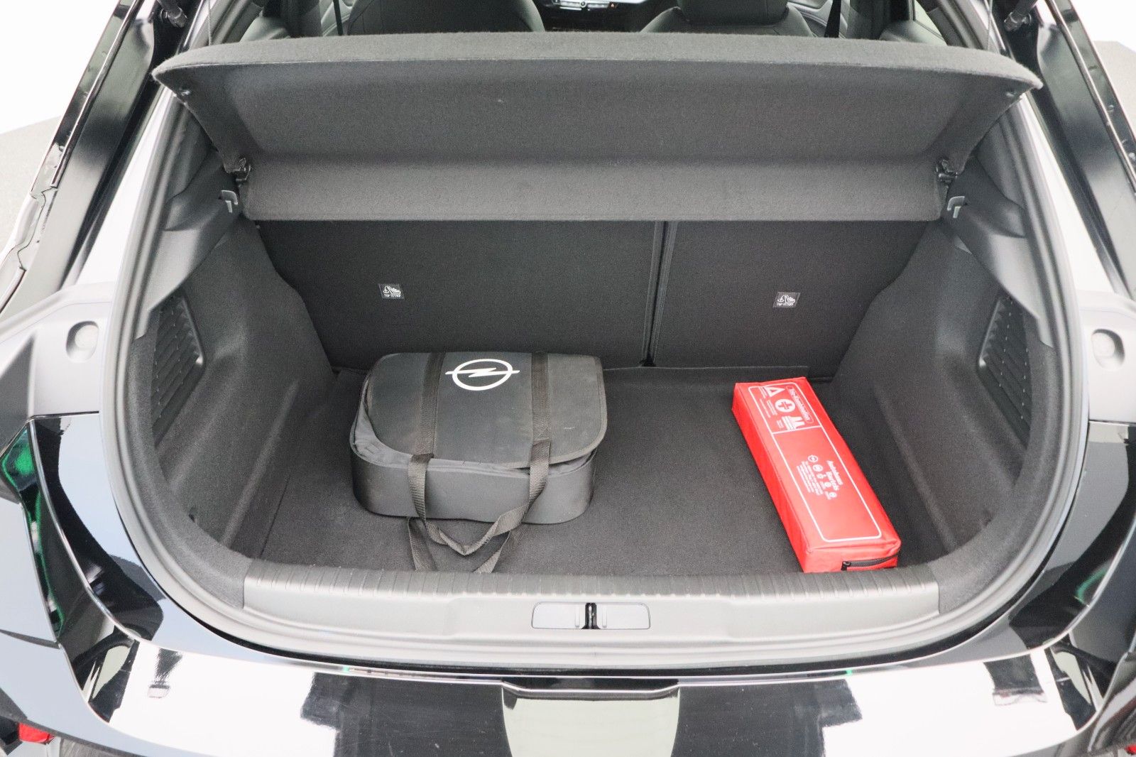 Fahrzeugabbildung Opel Mokka e GS Line