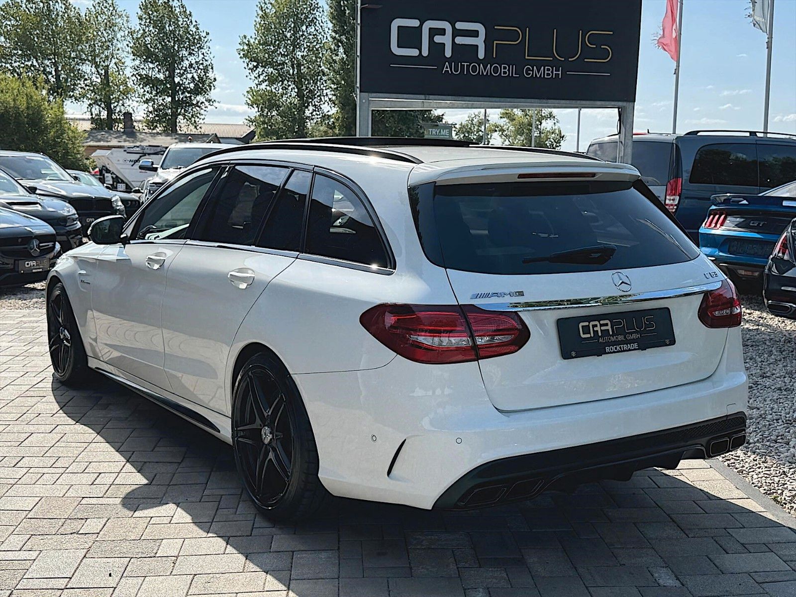 Fahrzeugabbildung Mercedes-Benz C 63 T AMG Night Paket *ACC*Pano*Burmester*LED*