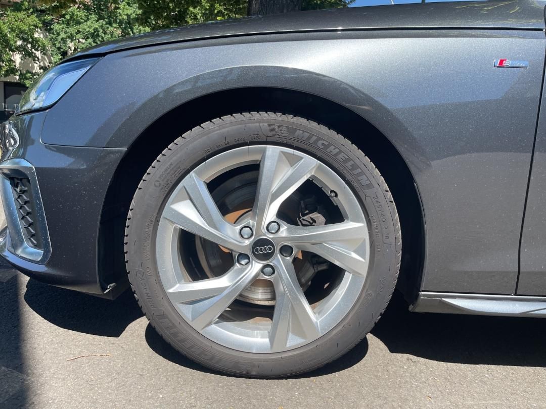 Fahrzeugabbildung Audi A4 Avant S line 35 TFSI S-tronic Stadt Tour Busi