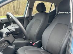 Fahrzeugabbildung Hyundai i10 1.0 Trend *Klima*Allwetter*Sitzhzg*Lnkrdhzg*