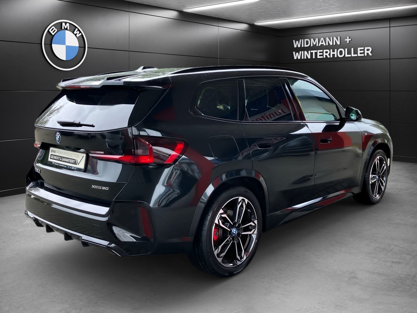 BMW iX1 xDrive30 M Sport Pro HUD Pano DA Prof. H K foto 5