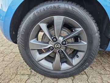 Bild 16 Opel Corsa E 120 Jahre Apple CarPlay Android Auto SHZ