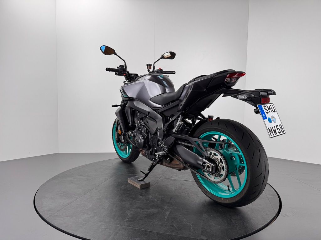 Fahrzeugabbildung Yamaha MT-09 Y-AMT 35 KW *TOP-ZUSTAND *SERVICE NEU