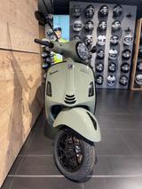 Vespa GTS 310 ABS/ASR  E5+ // EXKLUSIVE EINZELSTÜCKE - Vespa Motorräder in Stuttgart
