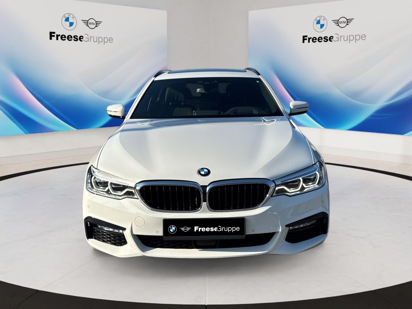 BMW 530i Touring HEAD-UP SITZBELÜFT PANO RFK HIFI BT