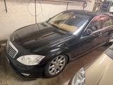 Mercedes-Benz S 500 4matic - Vollausstattung - gebrauchte Mercedes-Benz S 500 aus dem Jahr 2007