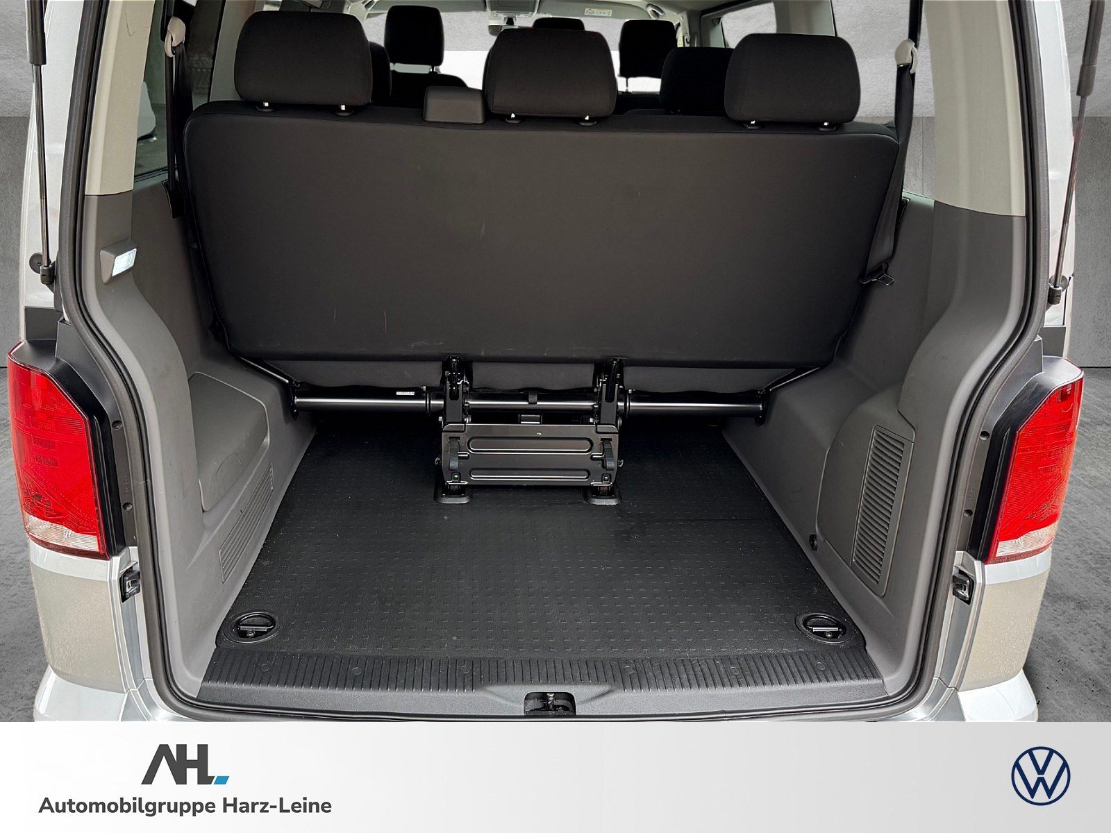 Volkswagen T6 Caravelle - Bild 12