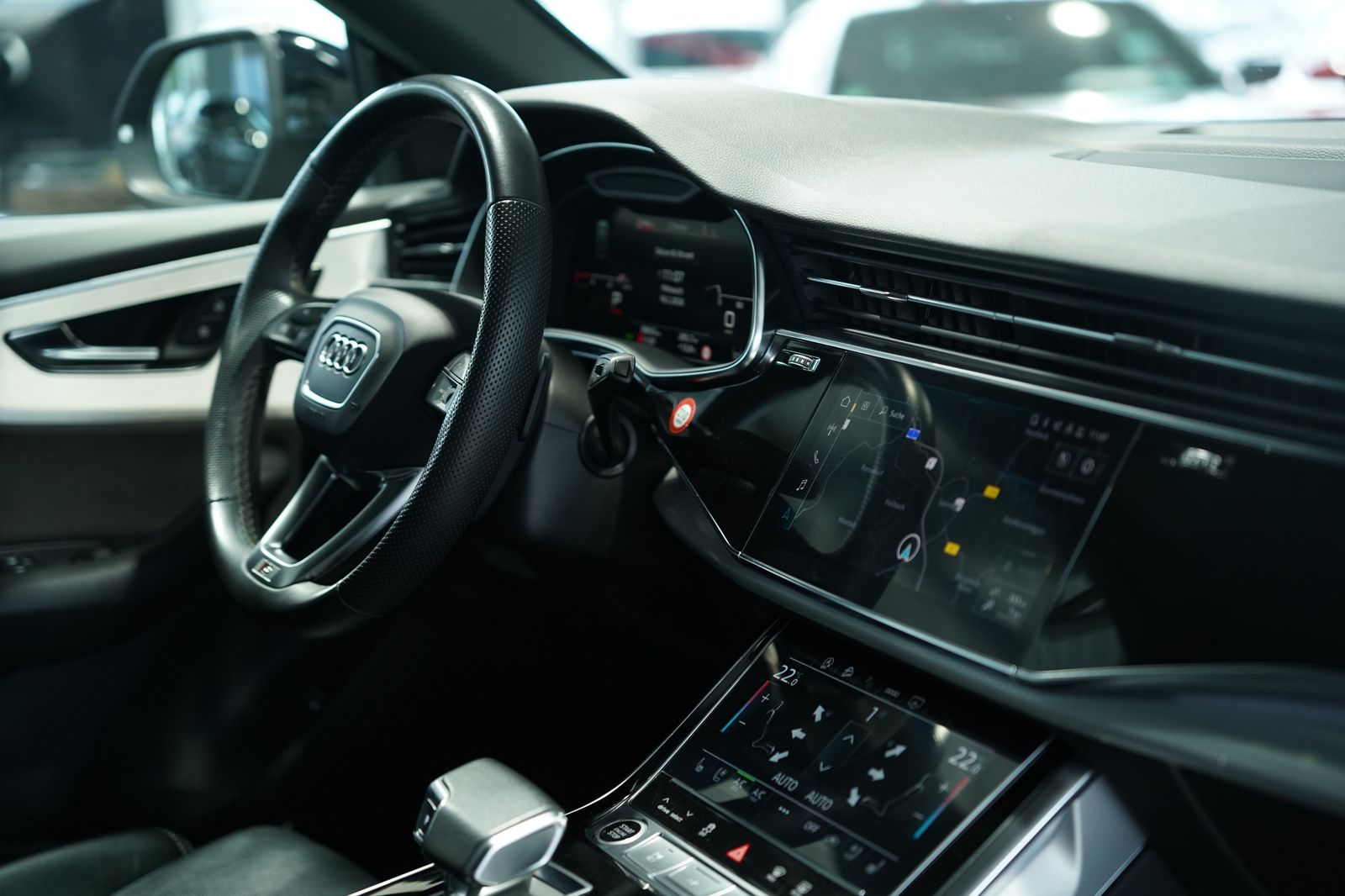 Audi Q8