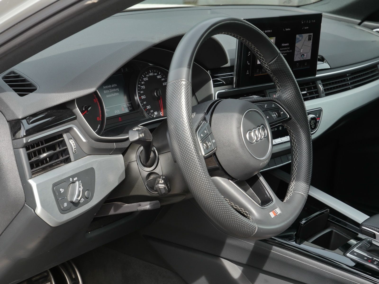 Audi A4 - Bild 19