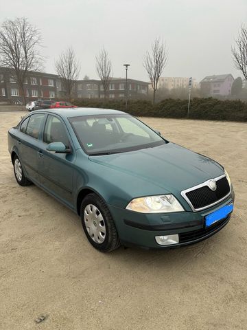 Skoda Octavia 2 Hand