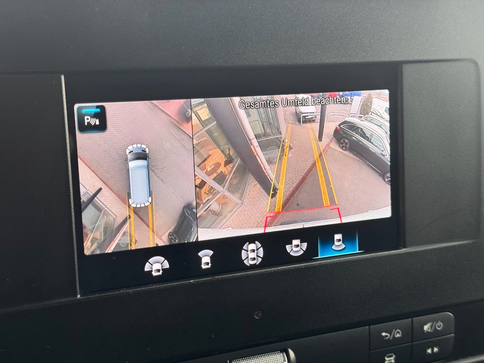 Fahrzeugabbildung Mercedes-Benz Sprinter 317 CDI 3665 Klima Kamera Schwingsitz