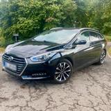 Hyundai i40 Kombi 1.7 CRDi 141 PS*EZ 2018*... - Hyundai i40 in Bochum