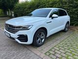 Volkswagen Touareg 3.0 V6 TDI 170kW 4MOT Tiptr. R-Line ... - VW Touareg Gebrauchtwagen in Hannover