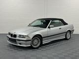 BMW 320i Cabrio E36 | M-Paket | 1. Hand | BMW S-Heft - BMW 320: Cabrio, E36 320i