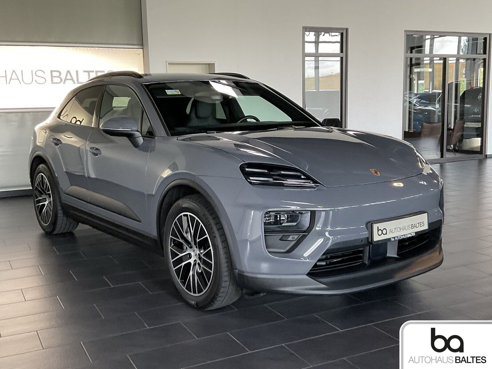 Porsche Macan 4 Electric 20 Pano AHK Luft 360° ACC foto 5