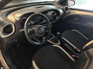Toyota Aygo X Pulse + Komfort Paket