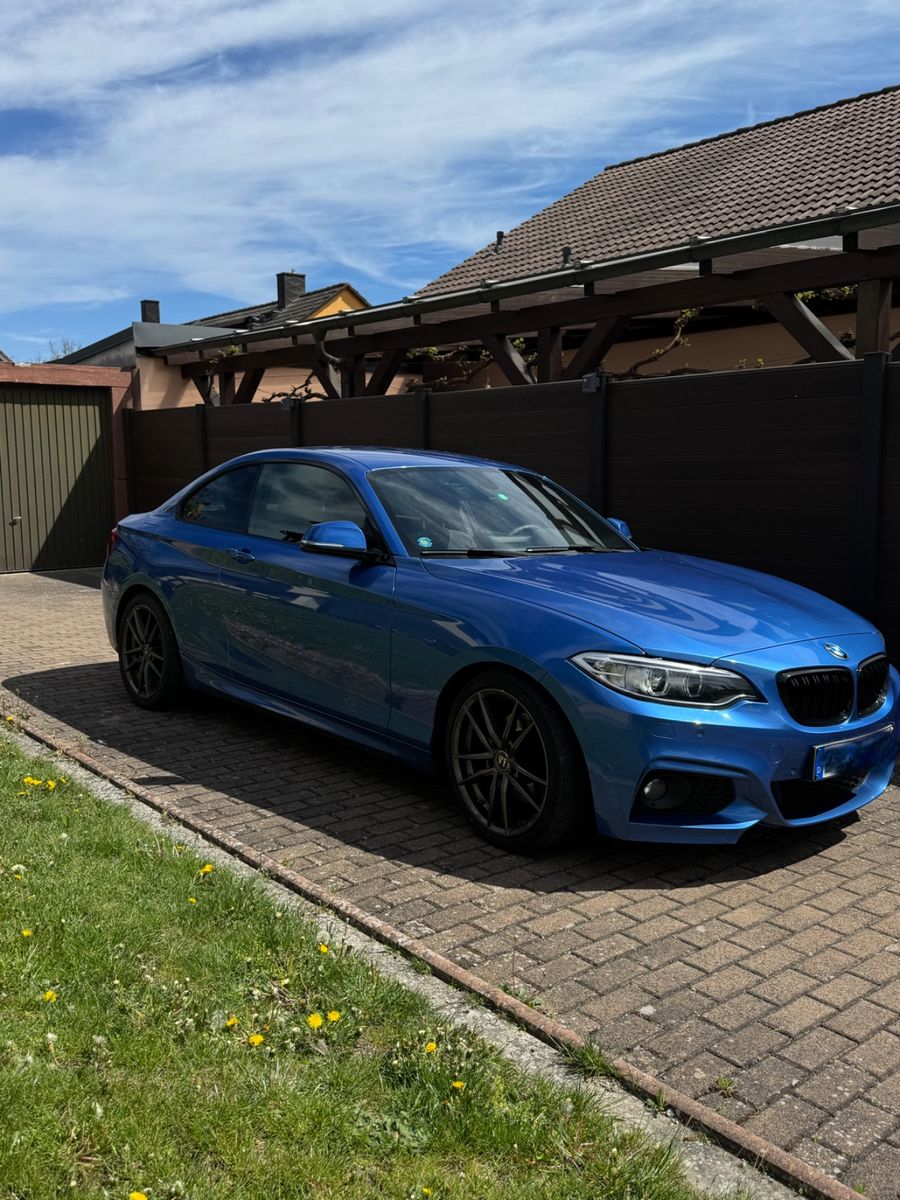 BMW 225d Steptronic Coupé M Sport M Sport