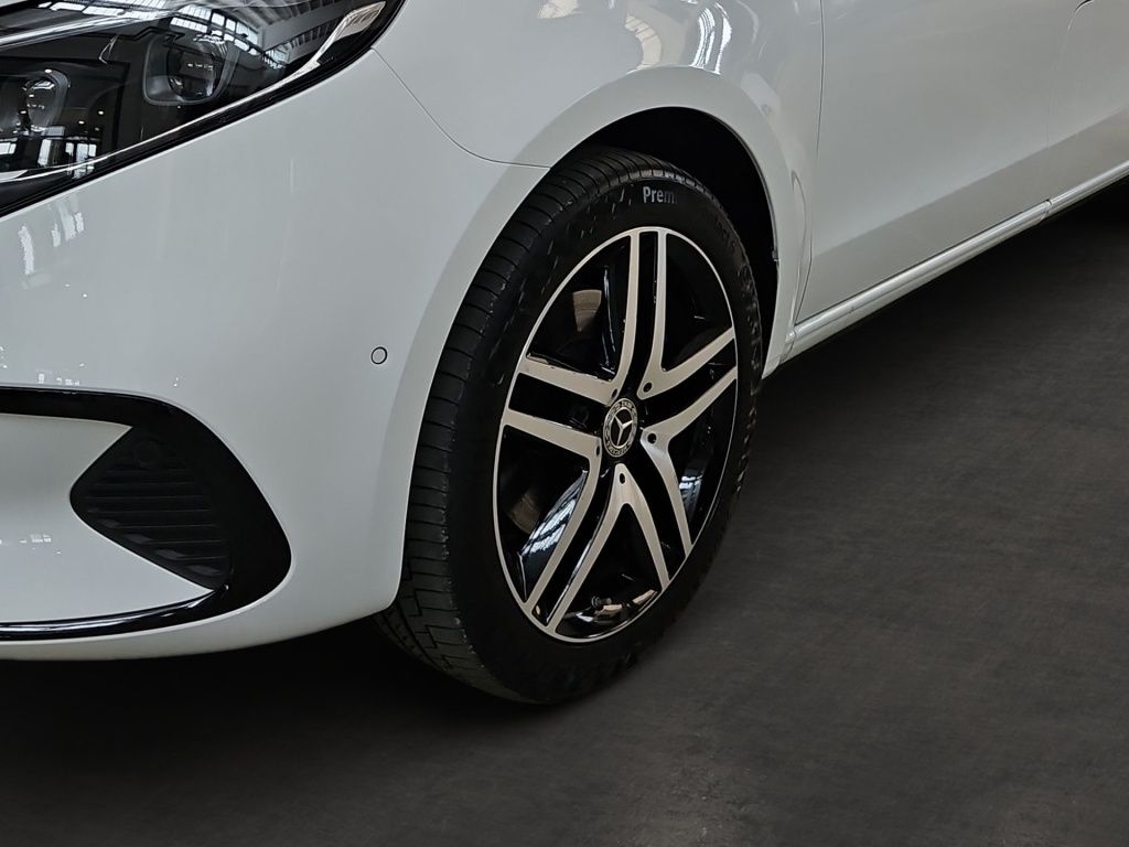 Fahrzeugabbildung Mercedes-Benz V 300 d AVG Lang 7 Sitze 2,5t AHK LED EASY-PACK