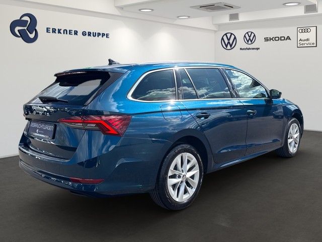 Fahrzeugabbildung SKODA Octavia Combi 2.0TDI DSG Style STNDHZ+MEMORY+LED