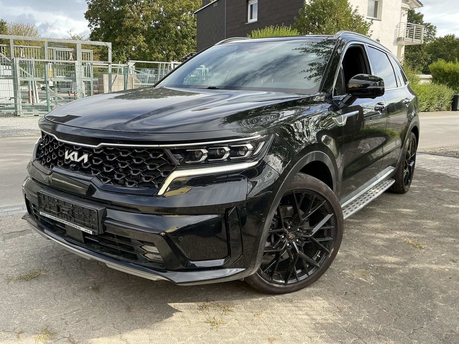 KIA Sorento - 1