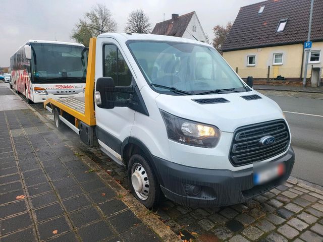 Ford Abschleppwagen Ford Transit mit zwillinge ...