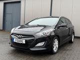 Hyundai i301.6*Style*AUTOMATIK*NAVI*GARANTIE*TOP-ZUSTAND - aus 2012: Kombi
