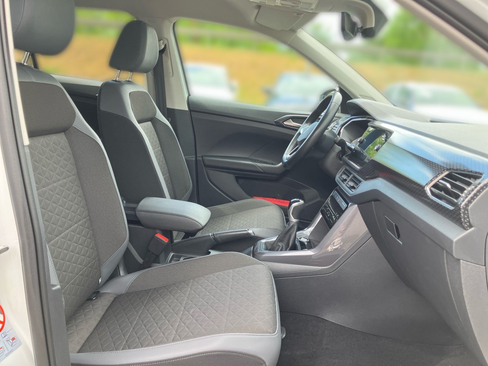 Volkswagen T-Cross - Bild 14