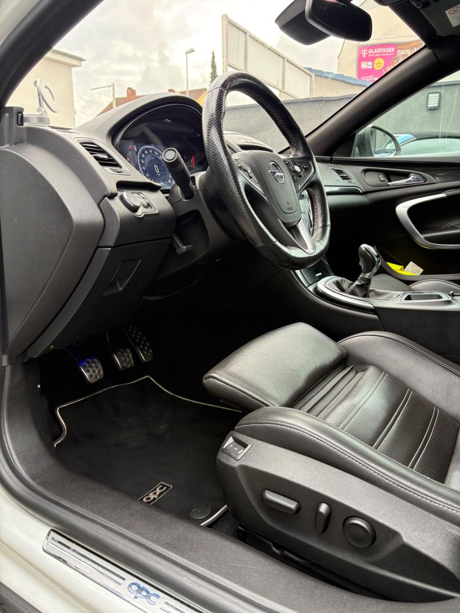 Opel Insignia OPC 4x4 UNLIMITED SPUR/TOT/NAVI/ACC/SZH