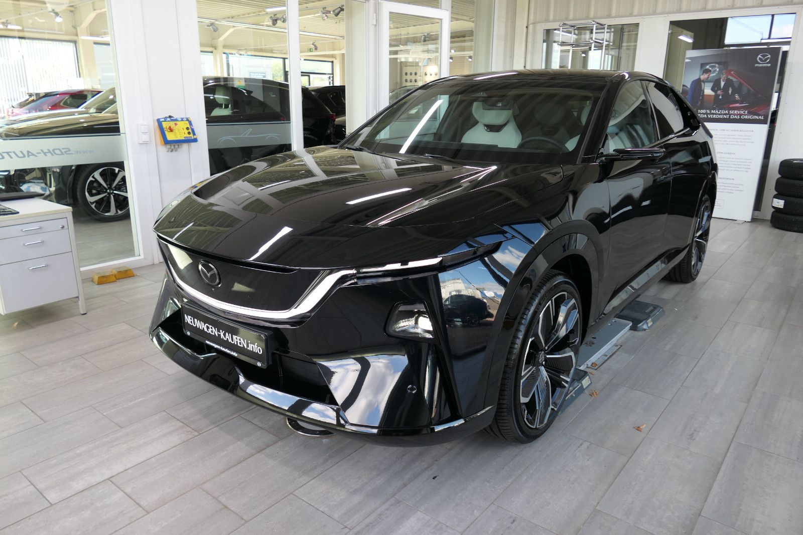 Mazda CX 6e Takumi-Plus sofort Ation bis 30.09.