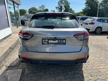 Fahrzeugabbildung Maserati Levante Q4 GranSport